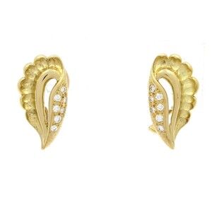 Mikimoto 18K Yellow Gold Diamond Clip #379538M24B